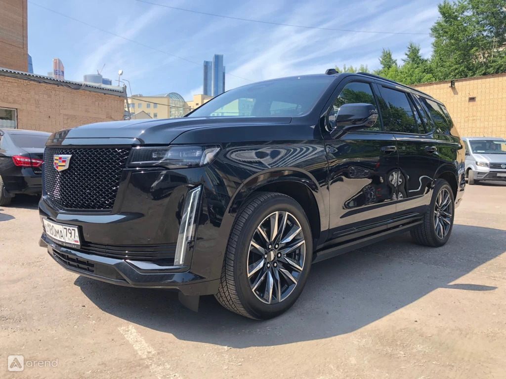 Взять в аренду Cadillac Escalade в Москве, цена: 35 700 ₽ за сутки