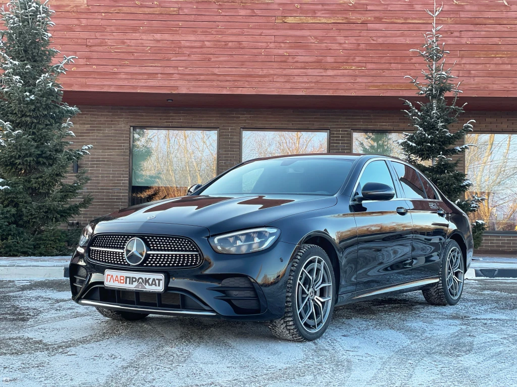 Взять в аренду Mercedes-Benz E-Класс AMG в Оренбурге, цена: от 12 000 ₽ за  сутки