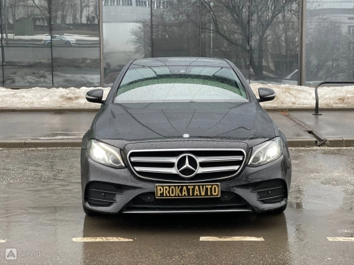 Mercedes-Benz E-Класс, фото-1