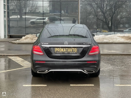 Mercedes-Benz E-Класс, фото-2