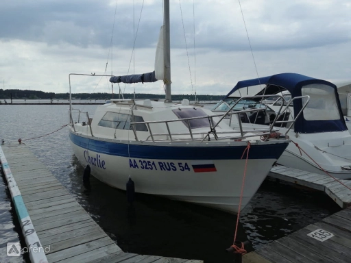 Прогулки по Красноярскому морю на парусной яхте