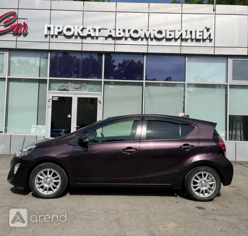 Toyota Aqua, фото-2