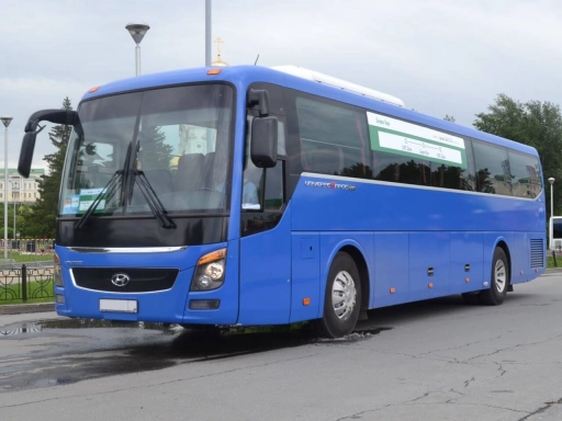 Hyundai Universe