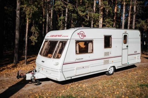 CARAVAN LUNAR FREELANDER
