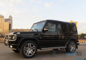 Mercedes-Benz G500