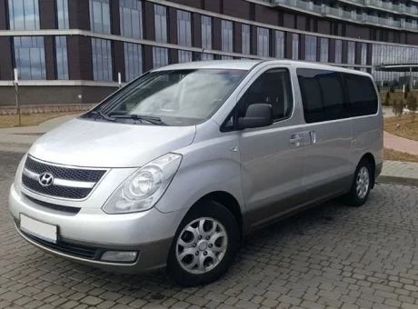 Hyundai Starex