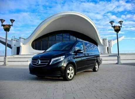 Mercedes-Benz V-class