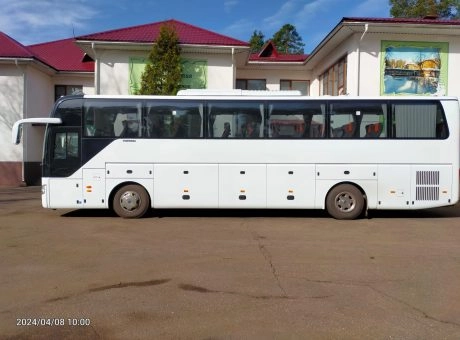 Yutong 51+1