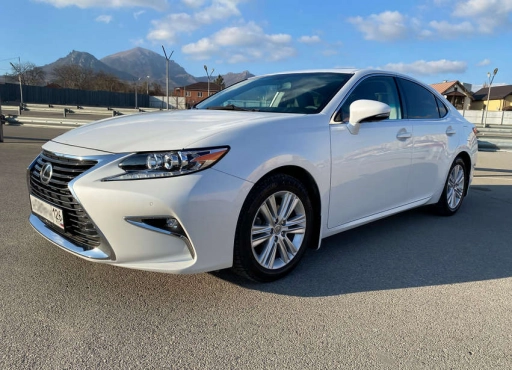 Lexus ES-250