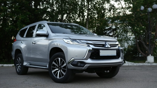 Mitsubishi Pajero Sport