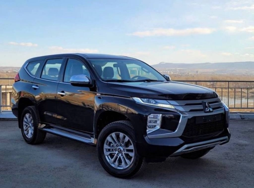 Mitsubishi Montero Sport