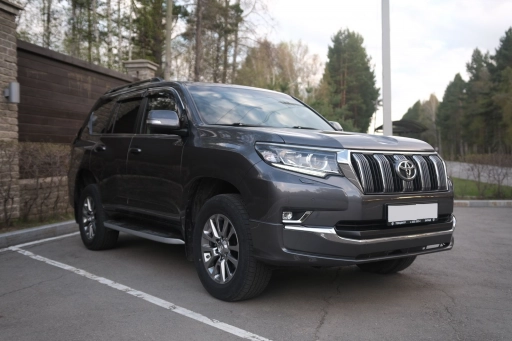 Toyota Land Cruiser 150