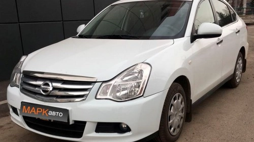 Nissan Almera