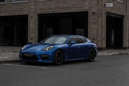 Porsche Panamera GTS