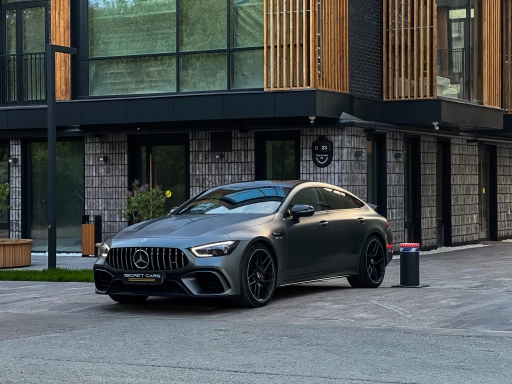 Mercedes-Benz AMG GT63S