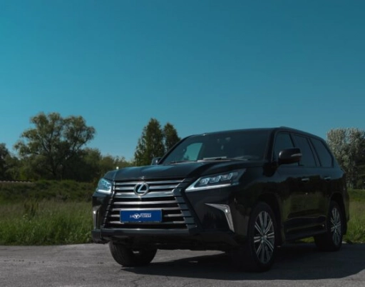 Lexus LX450D