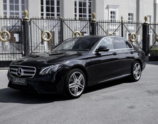 Mercedes-Benz E200