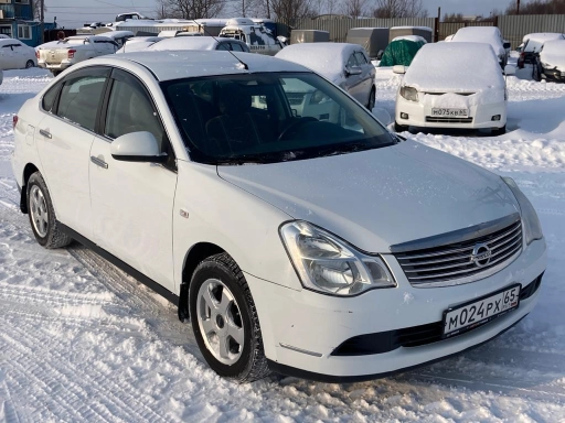 Nissan Almera