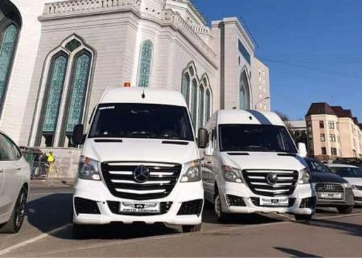 Mercedes-Benz Sprinter LUX