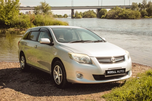 Toyota Fielder