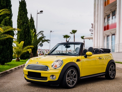 Mini Cabrio Cooper II