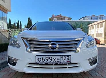 Nissan Teana