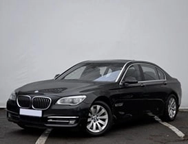 BMW 750