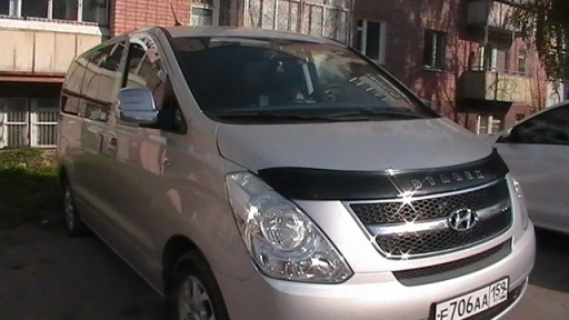 Hyundai Grand Starex