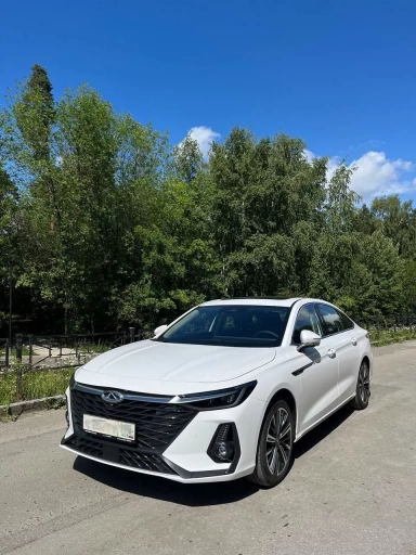 Chery Arrizo 8