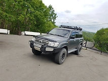 Infiniti QX56