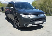Lexus LX570