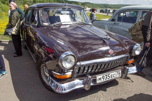 GAZ Volga
