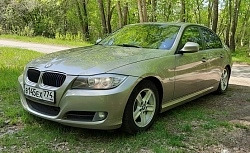 BMW 320i