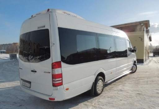Mercedes-Benz Sprinter 515