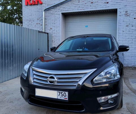 Nissan Teana