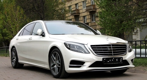 Mercedes-Benz S222