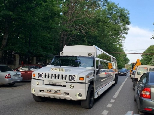 Hummer H2