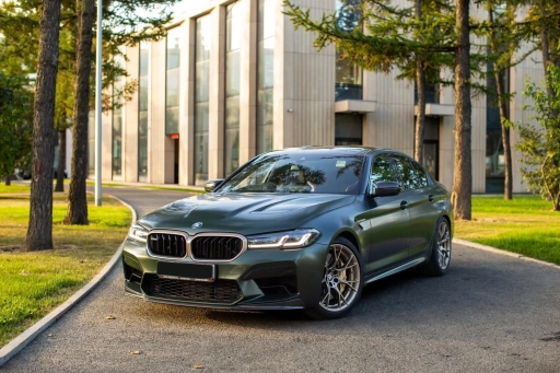 BMW M5