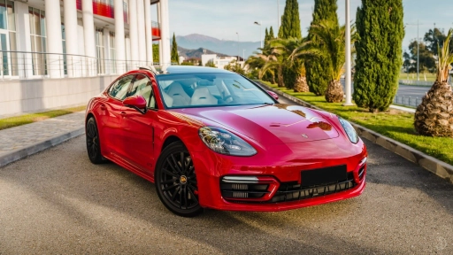 Porsche Panamera GTS