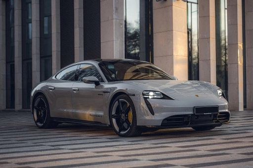 Porsche Taycan Turbo S
