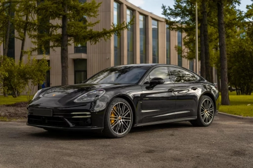 Porsche Panamera Turbo S