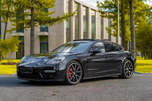 Porsche Panamera GTS