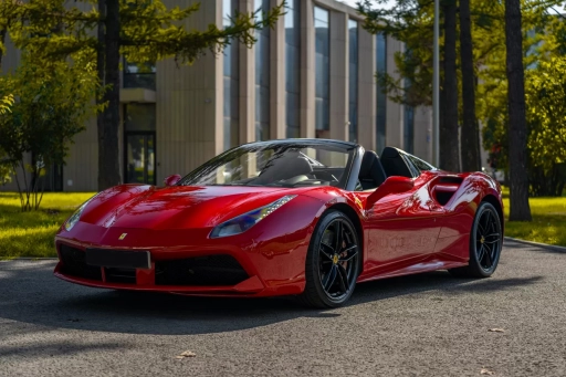 Ferrari 488