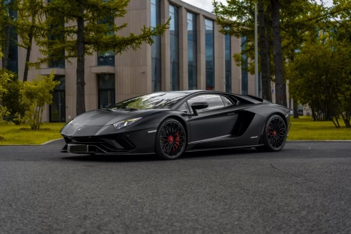 Lamborghini Aventador Gray