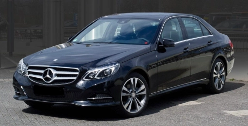 Mercedes-Benz E 213
