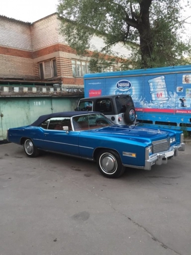 Cadillac DeVille