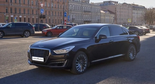 Genesis G90