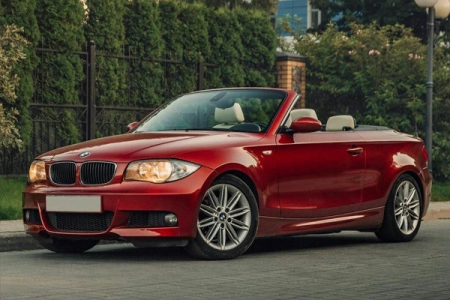 BMW E88