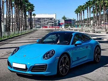 Porsche 911 Carrera 4S