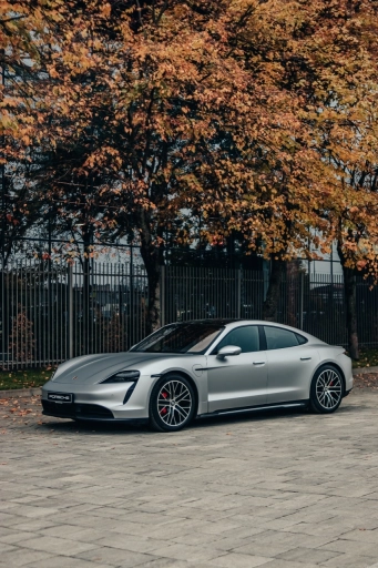 Porsche Taycan 4S